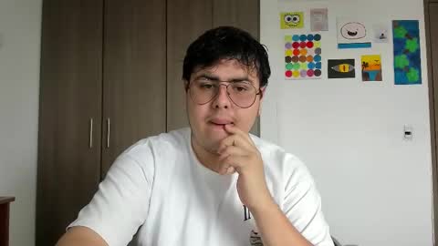 uwu online show from March 2026 07:18:02 PM