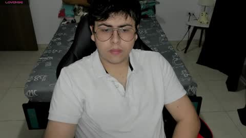 uwu online show from April 2026 11:18:02 PM