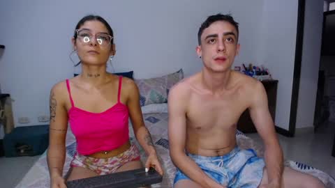 Snapshot of fuckc0uple chatting on December 2024 10:04:01 PM Lauuuu n TheLuckyGuy online show from December 2024 10:04:01 PM