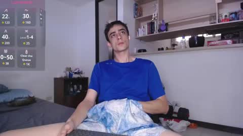 Snapshot of fuckc0uple chatting on February 2025 08:00:02 PM Lauuuu n TheLuckyGuy online show from February 2025 08:00:02 PM