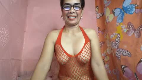 Snapshot of fuckinghairy49 chatting on December 2024 12:49:01 PM mariposa online show from December 2024 12:49:01 PM