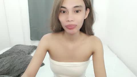 fuckingsexy143 online show from October 2025 12:58:01 AM