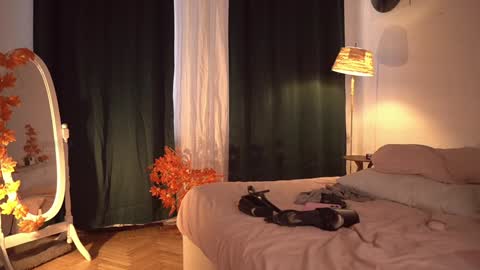 Snapshot of fuckingtoy_ chatting on October 2025 02:08:01 PM Eva all my links online show from October 2025 02:08:01 PM