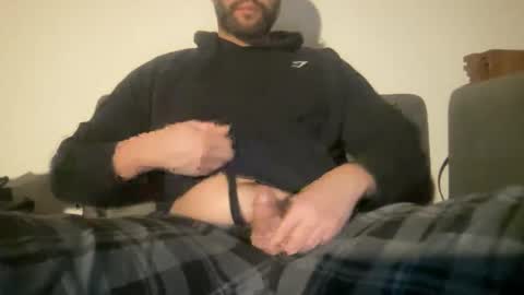 Muscle Bear Jock in Training online show from February 2026 12:20:02 AM