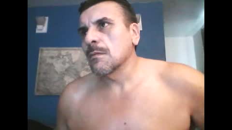 fuego1ento22 online show from January 2026 10:12:02 PM