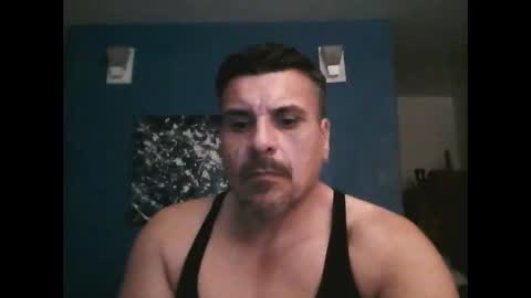 fuego1ento22 online show from April 2026 06:22:02 AM