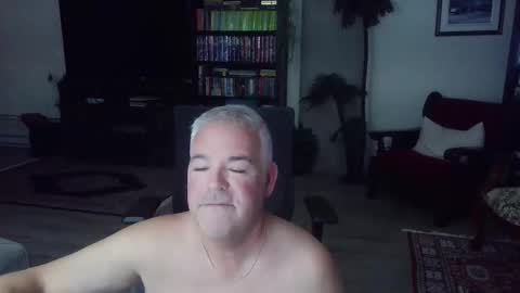 Snapshot of fullastars chatting on October 2025 10:00:02 PM fullastars online show from October 2025 10:00:02 PM