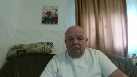 fullballs6 online show from November 2025 08:16:02 AM