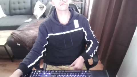 fullandready online show from December 2024 04:01:02 PM