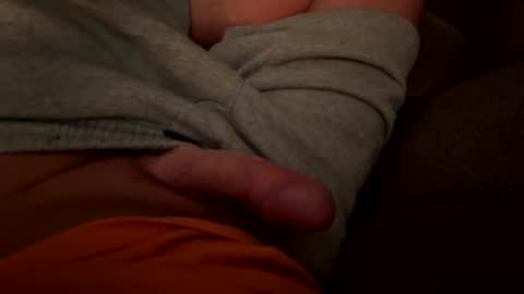 Snapshot of fun205075 chatting on October 2025 12:53:02 AM fun205075 online show from October 2025 12:53:02 AM