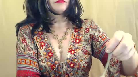 Snapshot of fun4tips chatting on February 2025 04:07:02 AM Fun4Tips online show from February 2025 04:07:02 AM