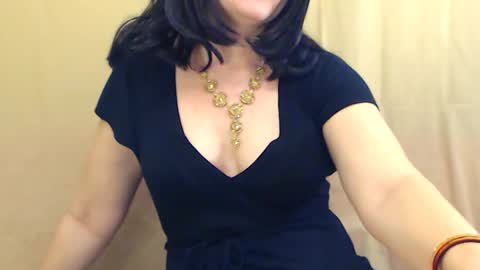 Snapshot of fun4tips chatting on March 2025 06:18:01 PM Fun4Tips online show from March 2025 06:18:01 PM