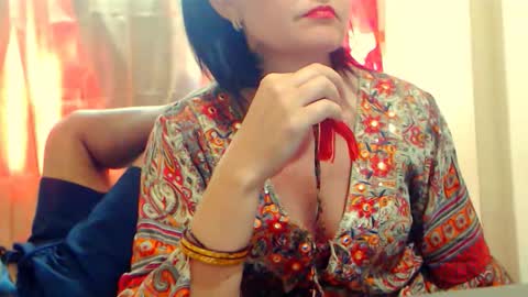 Snapshot of fun4tips chatting on December 2025 08:42:02 AM Fun4Tips online show from December 2025 08:42:02 AM