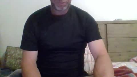 funaussieguy80 online show from April 2026 11:46:02 AM