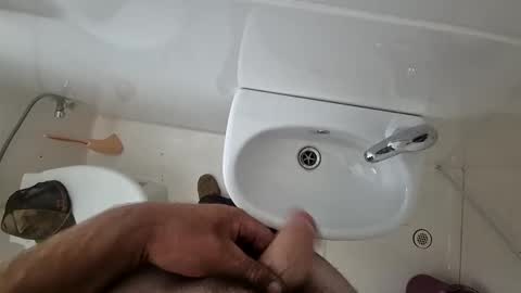 funfishing27 online show from February 2026 05:23:02 AM