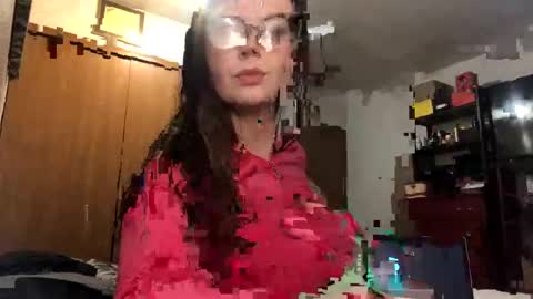 Linnys Palace online show from January 2025 04:12:01 AM