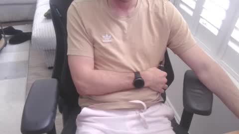 Snapshot of funkybits chatting on February 2026 11:55:01 AM funkybits online show from February 2026 11:55:01 AM