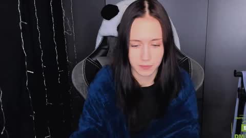 Eva online show from November 2025 02:47:02 AM