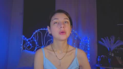 Tiffany online show from November 2025 01:59:02 AM