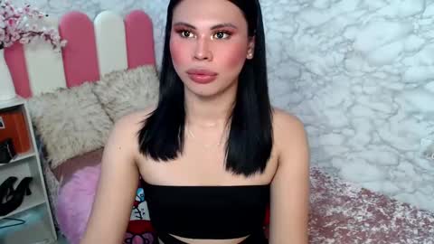 Snapshot of fuschiafucker chatting on February 2025 07:15:01 AM fuschiafucker online show from February 2025 07:15:01 AM