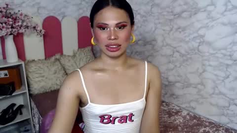 Snapshot of fuschiafucker chatting on February 2025 05:16:01 AM fuschiafucker online show from February 2025 05:16:01 AM