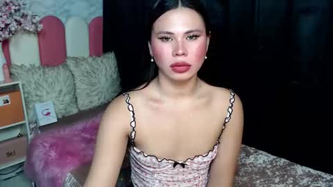 Snapshot of fuschiafucker chatting on October 2025 05:52:01 AM fuschiafucker online show from October 2025 05:52:01 AM