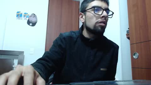 Snapshot of fvckhorneyguy chatting on February 2025 04:07:01 AM andrew online show from February 2025 04:07:01 AM