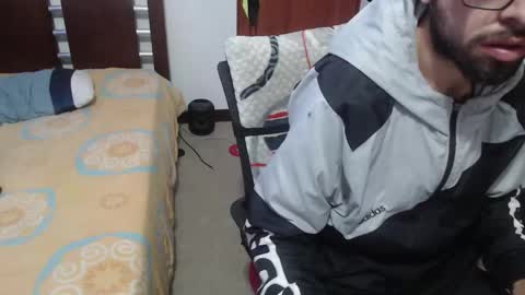 andrew online show from January 2026 07:39:01 PM