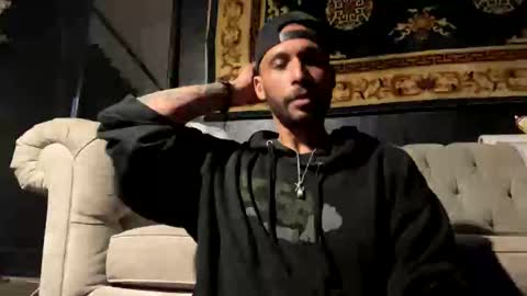 Snapshot of fvvkboyy chatting on February 2025 10:50:02 AM fvvkboyy online show from February 2025 10:50:02 AM