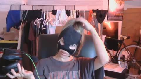 Snapshot of fxckingfreaks chatting on October 2025 01:46:02 PM fxckingfreaks online show from October 2025 01:46:02 PM