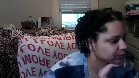 noturfae online show from May 2026 07:08:01 PM