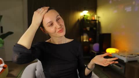 G online show from November 2025 06:52:01 PM