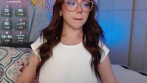 Snapshot of gabb__yy chatting on December 2025 06:33:02 AM online show from December 2025 06:33:02 AM