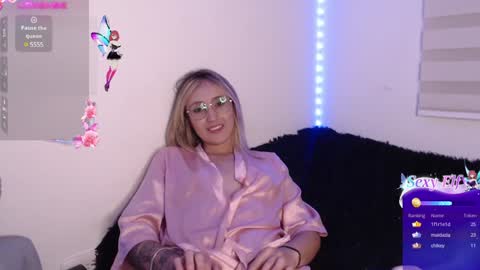 Gabriela online show from December 2024 03:20:01 AM