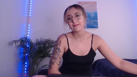 Gabriela online show from March 2025 12:12:01 PM