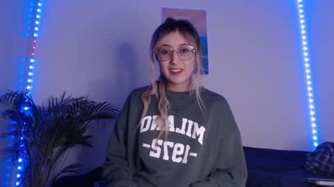 Gabriela online show from March 2025 11:27:01 PM