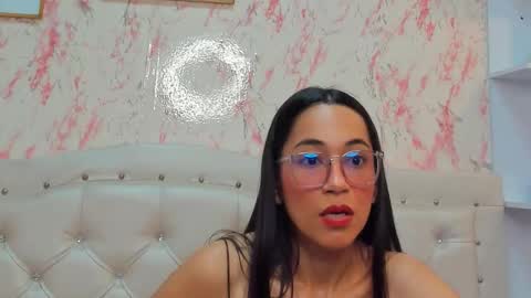 Snapshot of gabbieprice chatting on October 2025 06:09:01 PM Gabbie online show from October 2025 06:09:01 PM