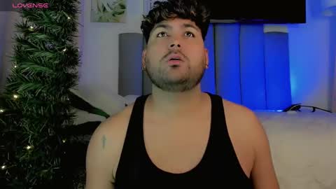 Snapshot of gabbo__ chatting on December 2024 02:56:02 AM GABO online show from December 2024 02:56:02 AM