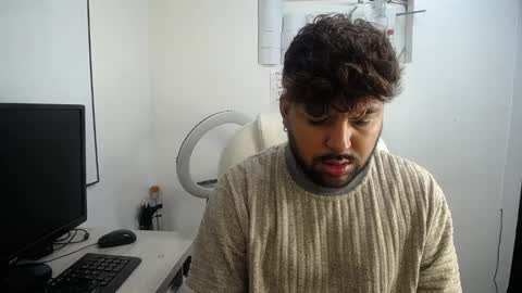 Snapshot of gabbo__ chatting on December 2024 02:34:02 PM GABO online show from December 2024 02:34:02 PM