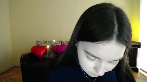 Jaklin online show from February 2025 12:09:02 PM