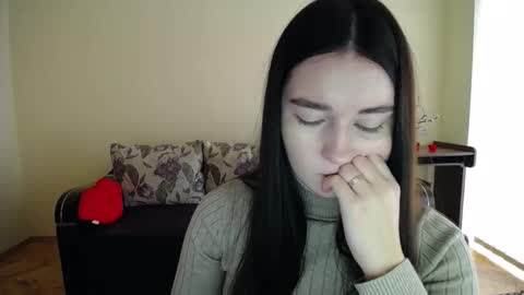 Jaklin online show from November 2025 09:31:01 AM