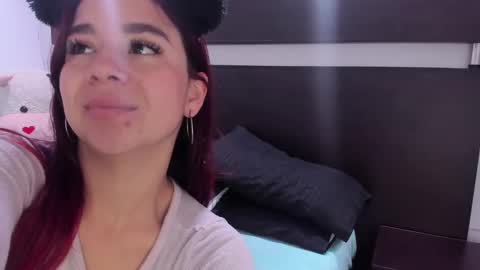 Snapshot of gabby_evanns chatting on January 2025 12:28:02 PM gabby_evanns online show from January 2025 12:28:02 PM