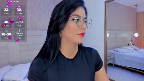 Snapshot of gabbyyowen_ chatting on December 2025 11:58:02 AM Gabby online show from December 2025 11:58:02 AM