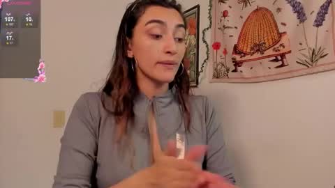 Snapshot of gabee7_ chatting on November 2025 05:11:01 PM NEW ACCOUNT Gabriella online show from November 2025 05:11:01 PM