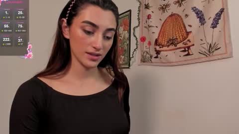 Snapshot of gabee7_ chatting on November 2025 04:09:01 PM NEW ACCOUNT Gabriella online show from November 2025 04:09:01 PM