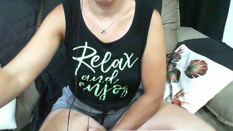 gaby  layla online show from December 2024 02:34:02 AM