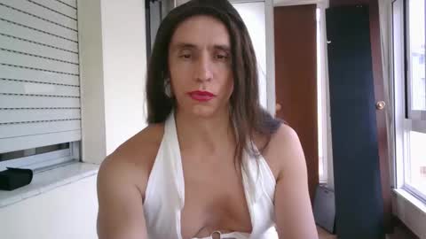 Gabi online show from October 2025 04:08:02 PM