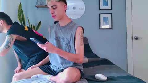 gabriel_and_geronimo online show from September 2025 07:47:02 PM