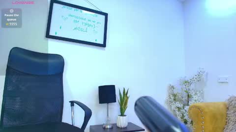 Gabby  online show from May 2026 12:43:02 PM