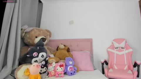 Snapshot of gabriela_miller2 chatting on February 2025 03:56:02 AM Gaby online show from February 2025 03:56:02 AM